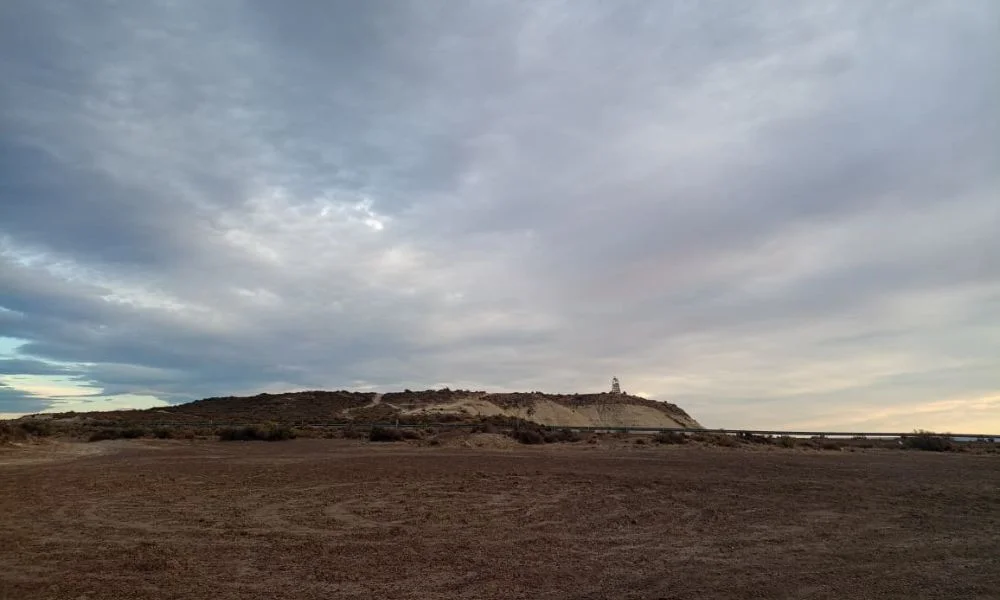 amanecer nublado en Puerto Madryn