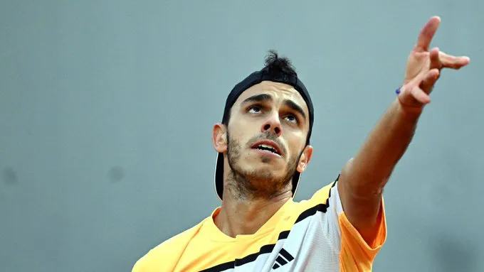 Cerundolo ahora va por Novak