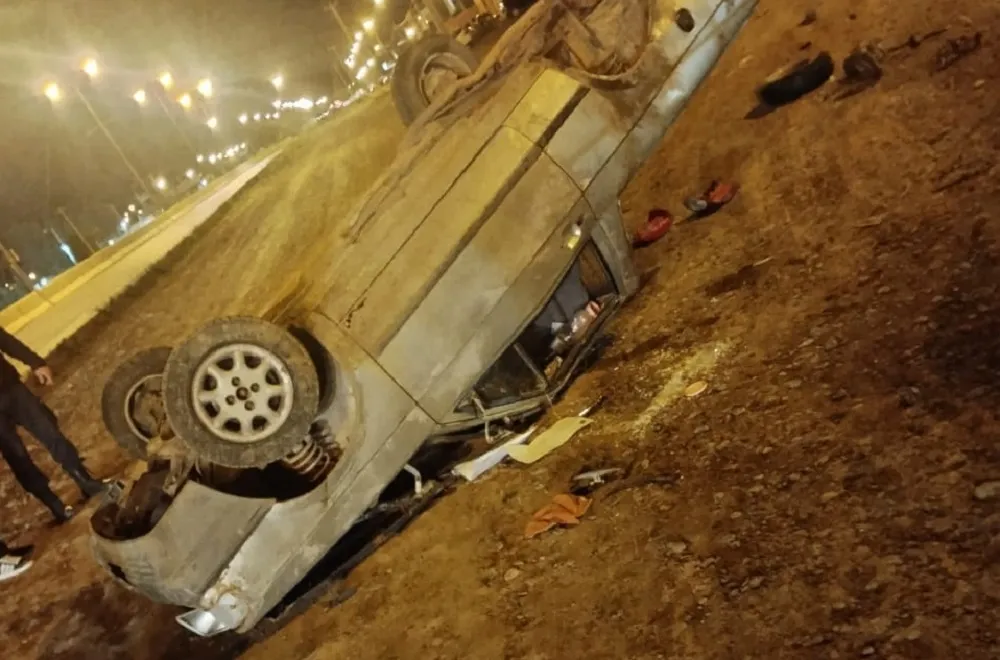 camioneta vuelco_11zon