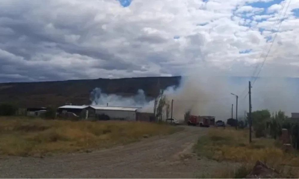 Incendio en una vivienda de Gobernador Gregores