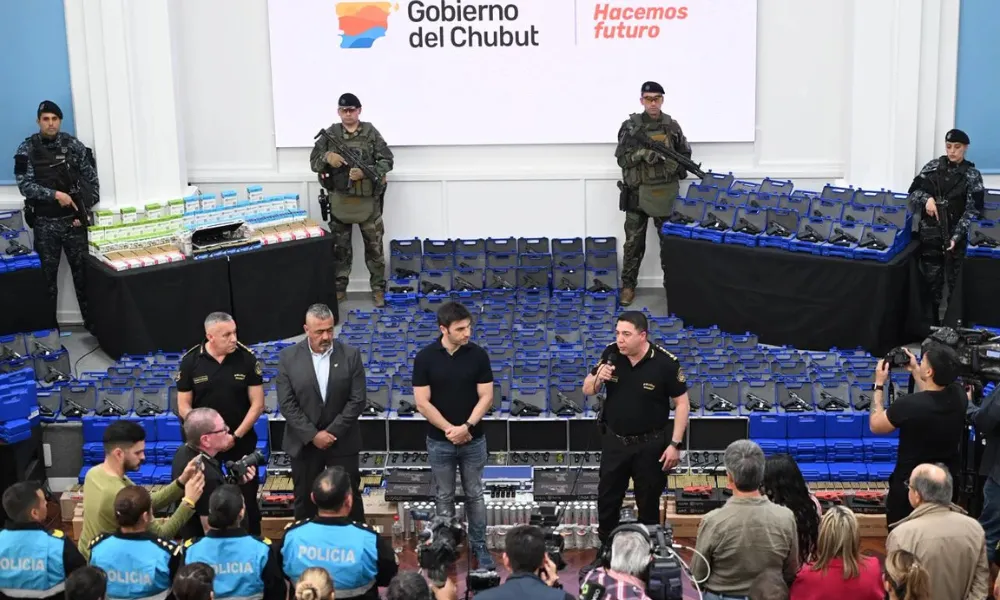 Presentación de nuevo equipamiento