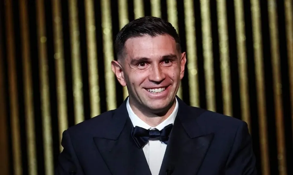 El Dibu Martínez volvió a ganar