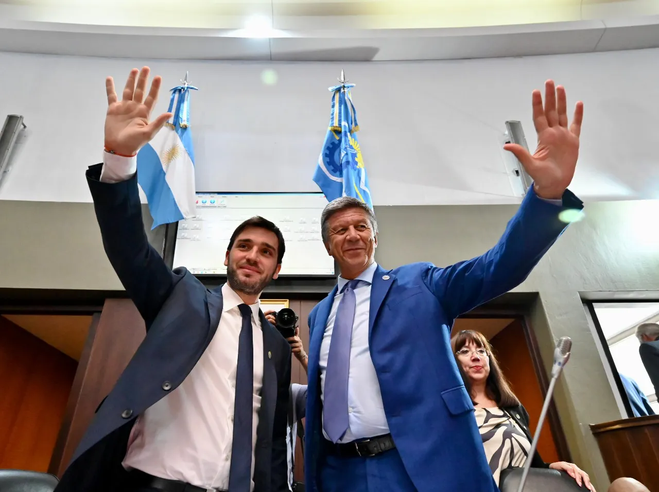 Torres y Menna presentaron proyecto para ampliar la “Ley de Ficha Limpia”
