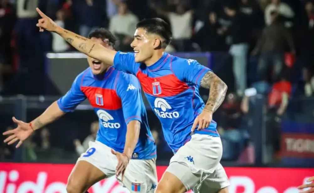 Tigre venció 1-0 a Estudiantes en el estadio José Dellagiovanna