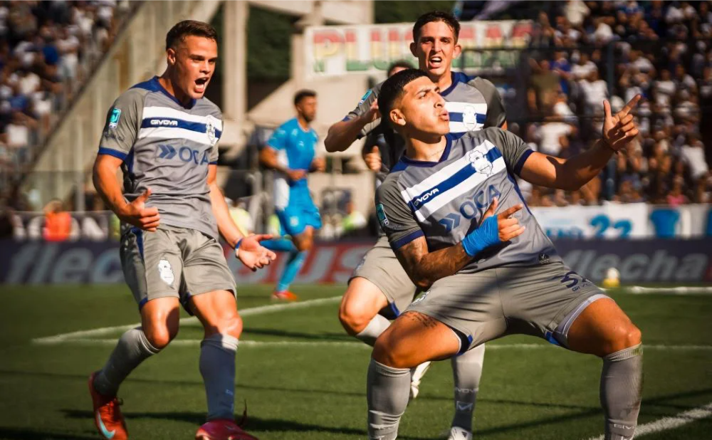 El Lobo construyó una victoria corta pero sólida, se metió en zona de playoffs.