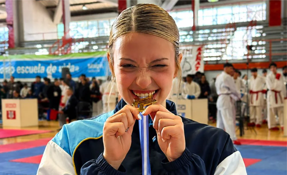 La karateca de Puerto Madryn Iara Refsgaard conquistó el Nacional de Mendoza.