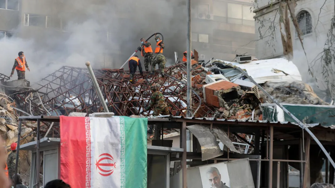 Israel bombardea Irán (Foto: AFP - LOUAI BESHARA/France 24)