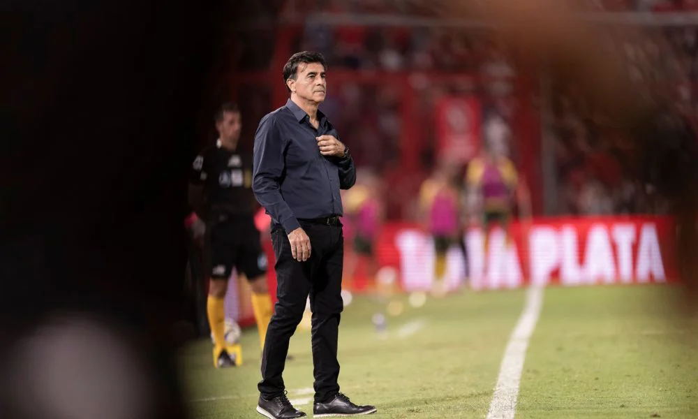 Gustavo Quinteros. Foto @Independiente
