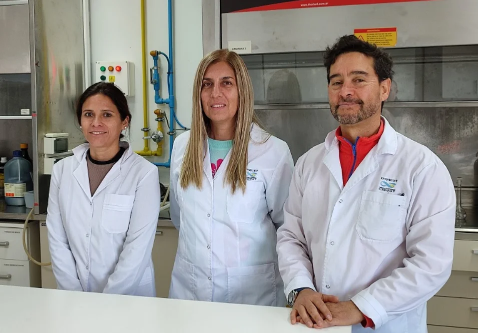cientificos laboratorio