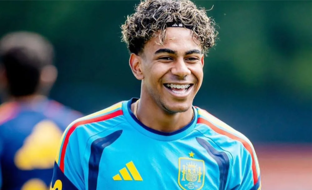 La selección europea inicia su camino mundialista frente a un rival que disputará por primera vez la Copa del Mundo.