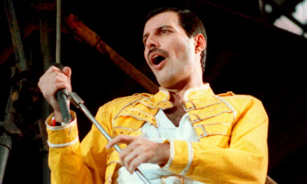 Freddie Mercury (1)