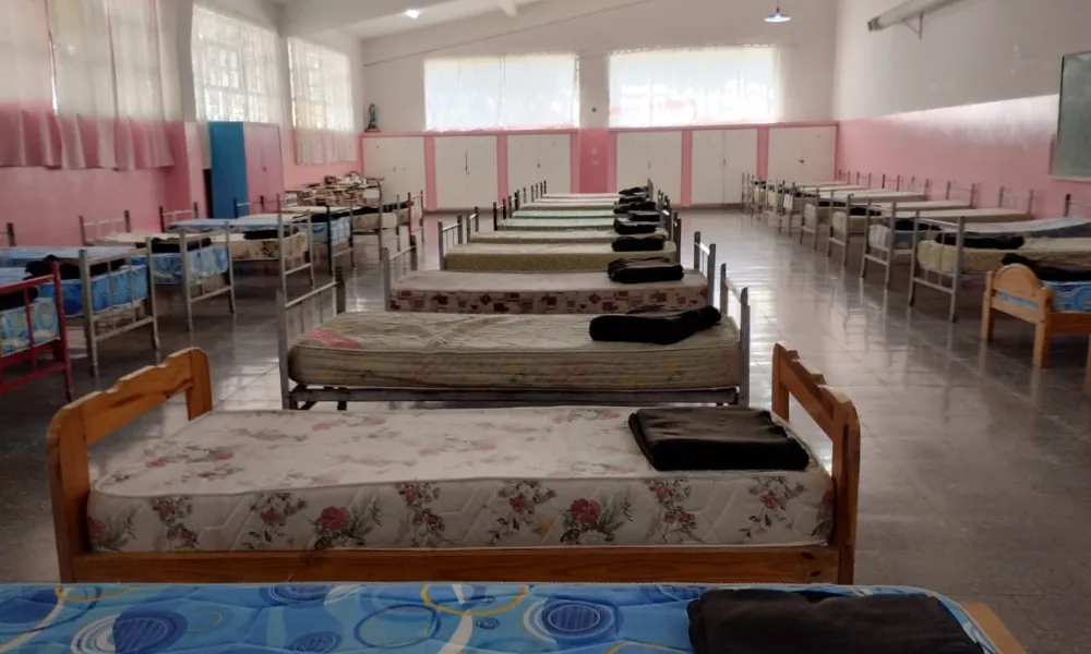 Hospedaje deportivo en Camarones