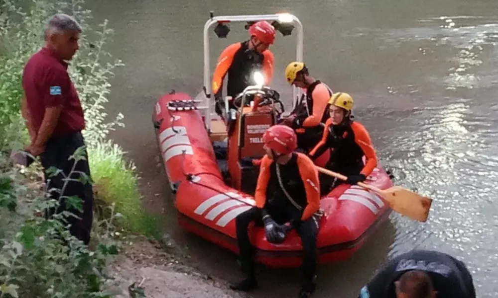 Hallaron un cuerpo en el Río Chuut