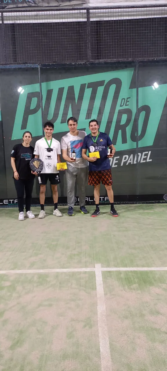 PADEL DE PRIMER NIVEL EN MADRYN