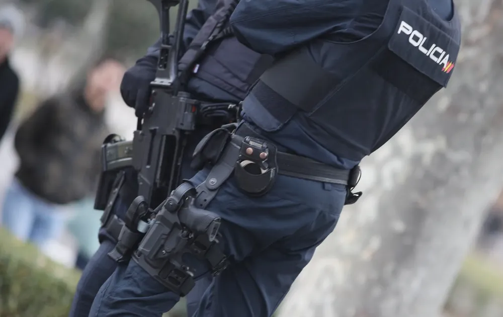 Policia 