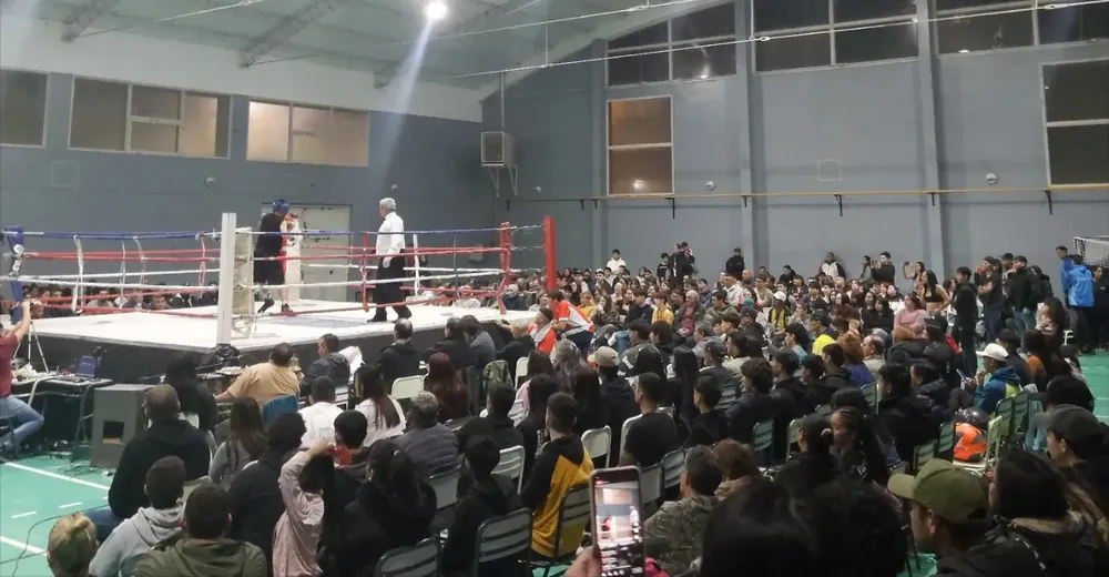 La emoción vuelve al ring con “Arena de Gladiadores II”, una noche de boxeo vibrante en Puerto Madryn