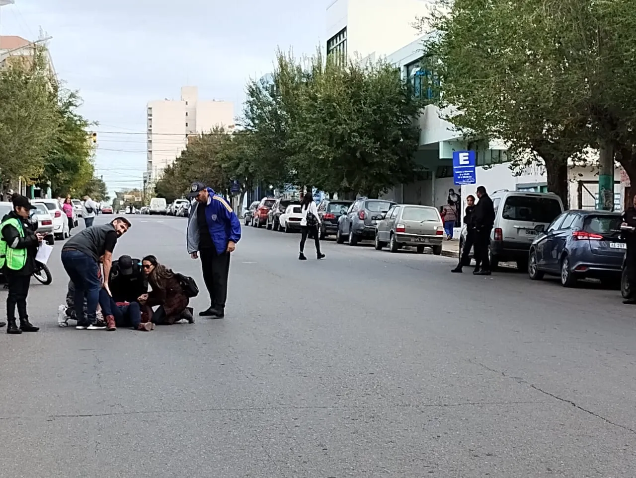 Mujer atropellada por una moto en Trelew
