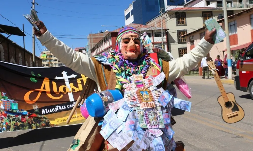 BOLIVIA CELEBRÓ LA ALASITA DEL BICENTENARIO CON ESPERANZA