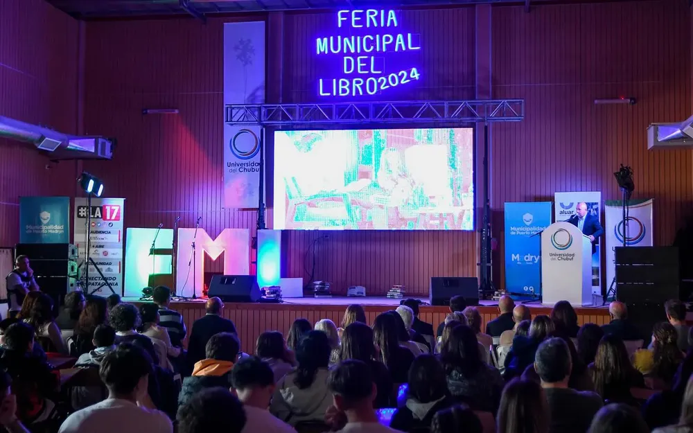 Acto inaugural de la Feria Municipal del Libro