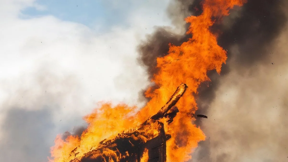 Incendio vivienda imagen ilsutrativa fuente Magnific