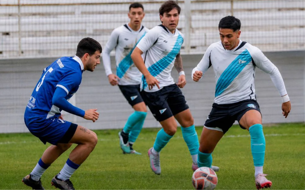 La Banda igualó 0-0 frente a Alvarado en el Raúl Conti. (2)