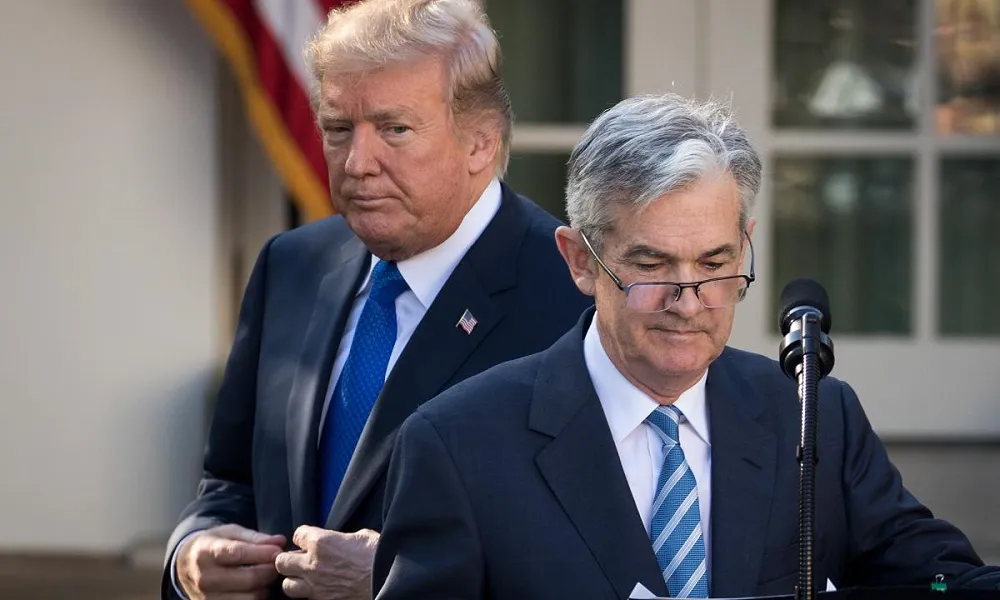 Donald Trump y Jerome Powell