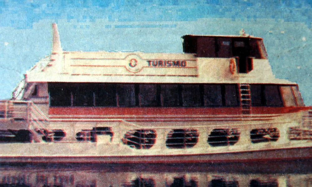 Catamarán en Madryn