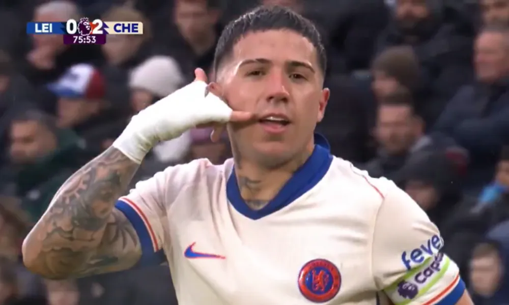Enzo marcó el segundo de su equipo