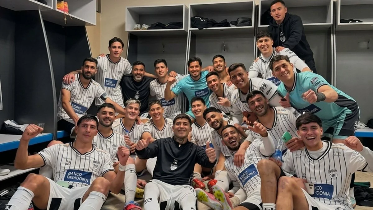 Club Cipolletti.