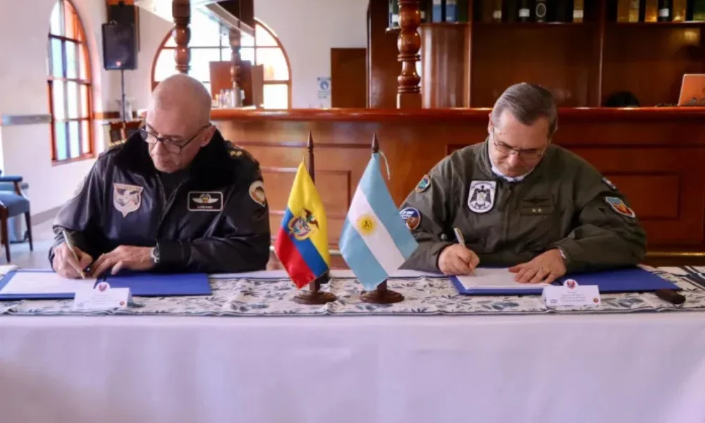 Ambas naciones acordaron una hoja de ruta orientada a fortalecer capacidades consideradas estratégicas.