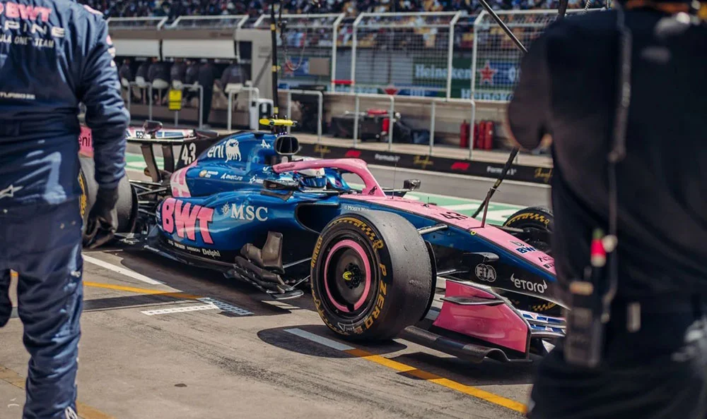 La ausencia del DRS en el trazado más lento de la F1 empujó a los equipos a buscar soluciones alternativas.