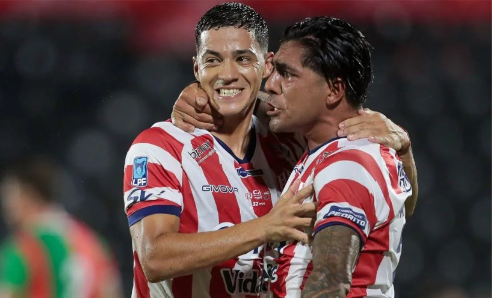 El delantero volvió a marcar por duplicado y selló el pase de Unión.