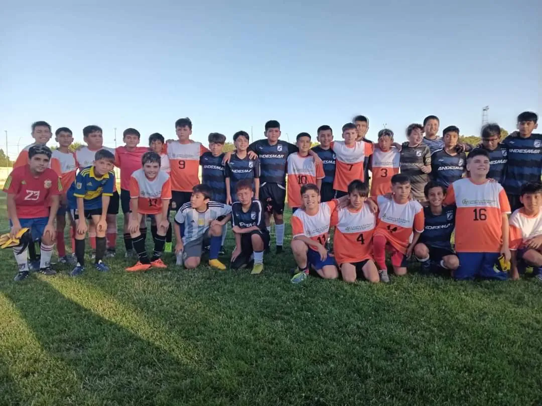 LOS CHICOS DE BROWN JUGARON EN PATAGONES