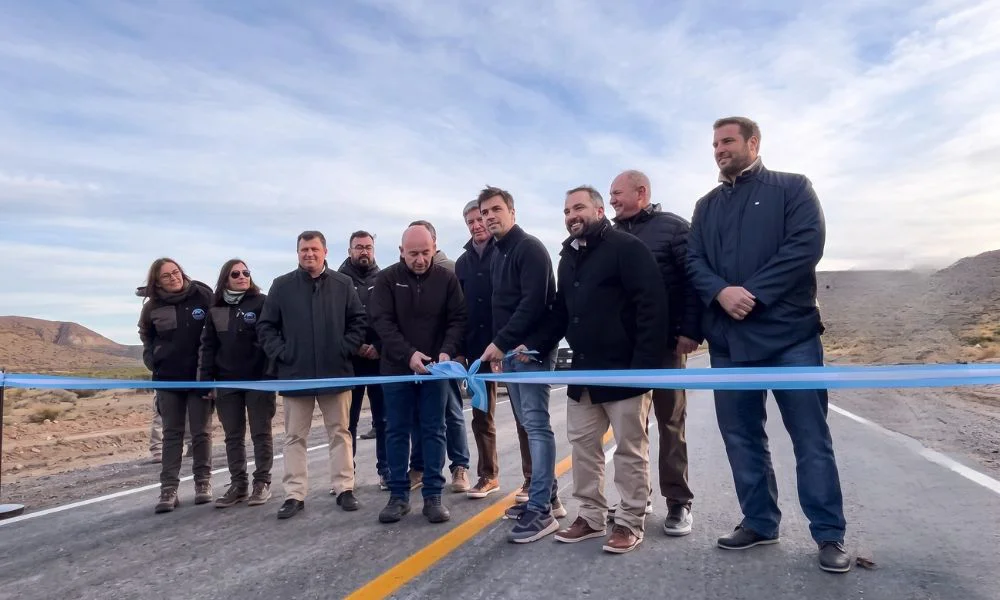 Inauguración asfalto El Doradillo y temporada de ballenas 2026