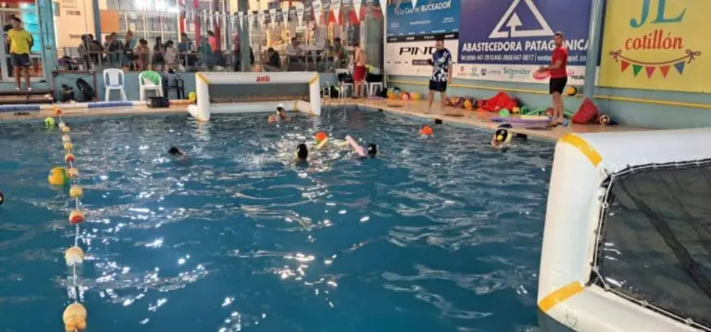 Club Ferrocaril Patagónico waterpolo