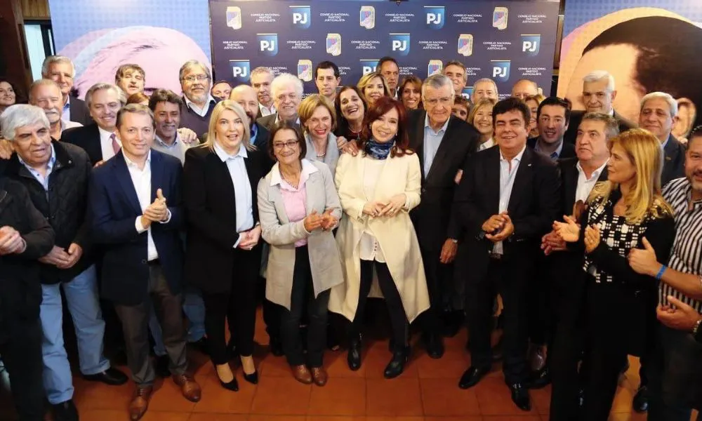 Cristina junto a referentes del PJ