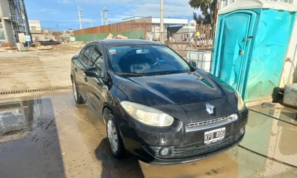 Renault Fluence robado