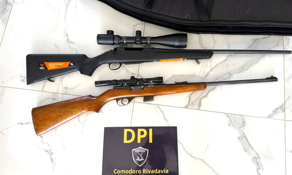 Incautaron armas, municiones y una moto robada en Comodoro