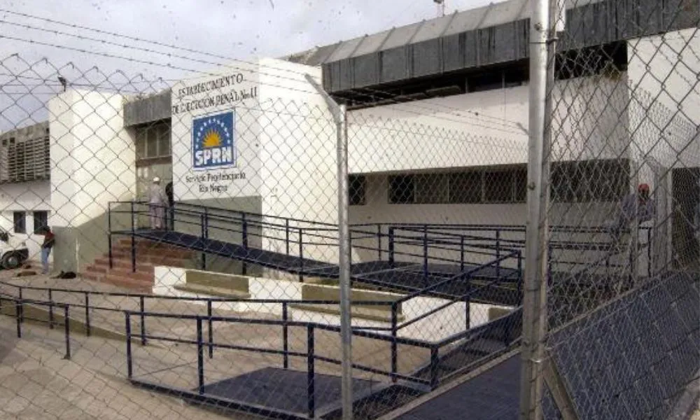 Penal 2 de Roca foto Medios del Aire