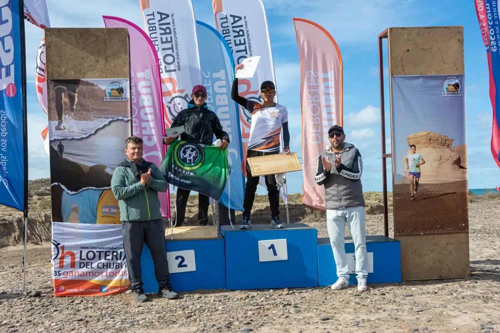 Cerca de 200 corredores participaron del Desafío de El Sombrerito en Rawson (1)