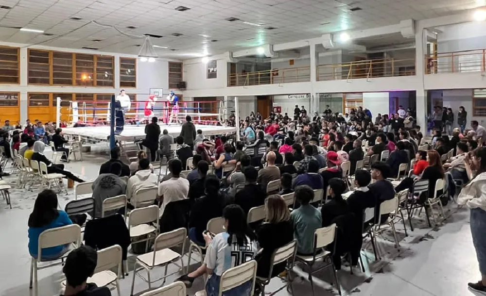 BOXEO EN MADRYN