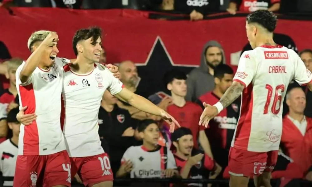 Huracán ganó en Rosario