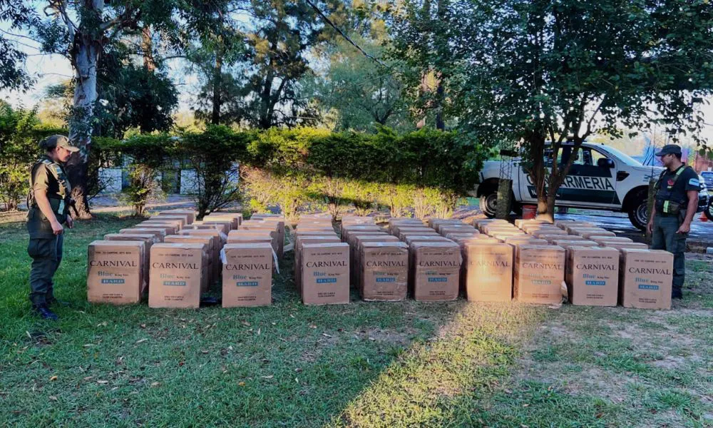 35.000 atados de cigarrillos