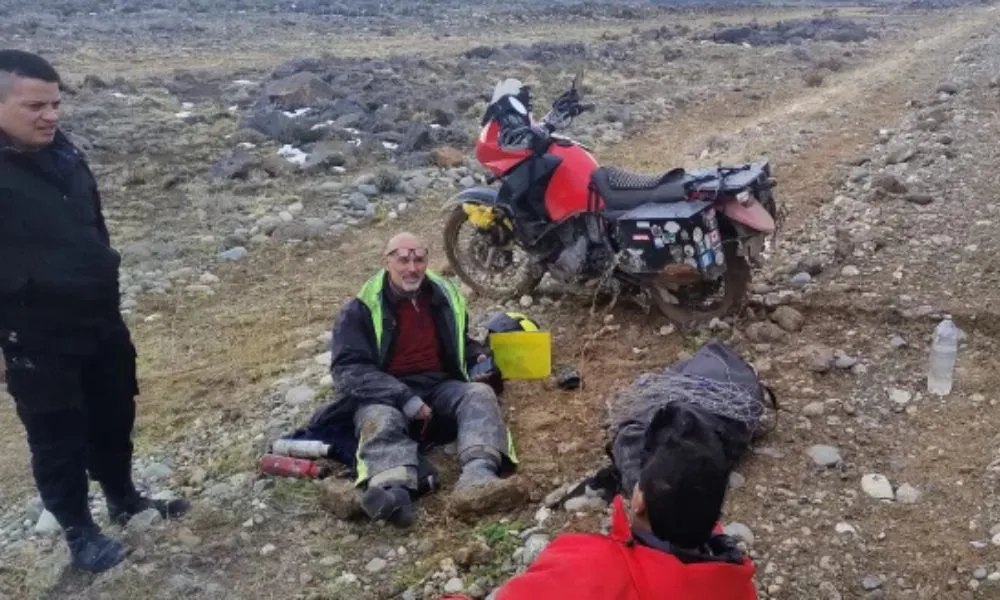 Tursitas accidentados en la Ruta 40