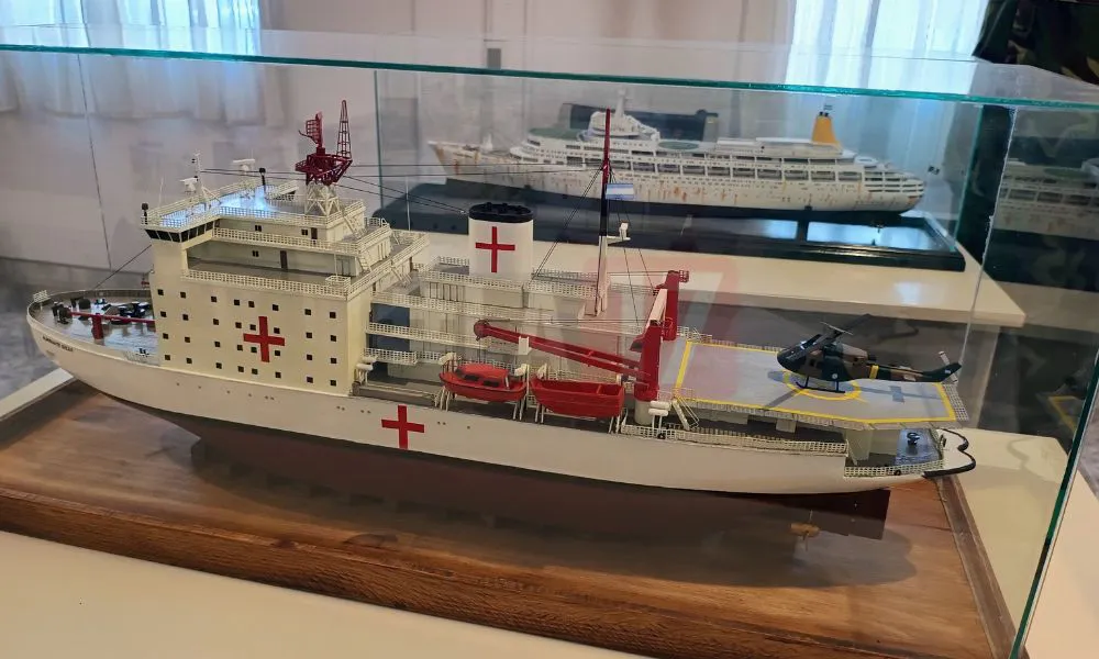 La17 en el Museo de Malvinas en del Centro de Veteranos Madryn 17