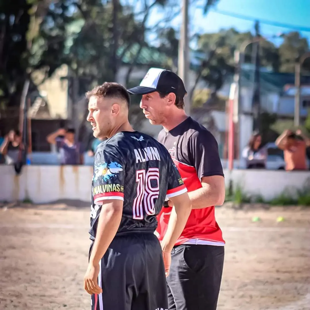 JUAN ANGELERI SE DESPIDIÓ DE ALUMNI