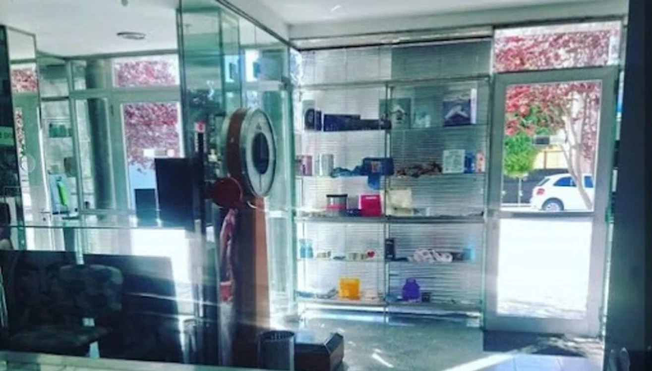 Robo farmacia en Trelew 1