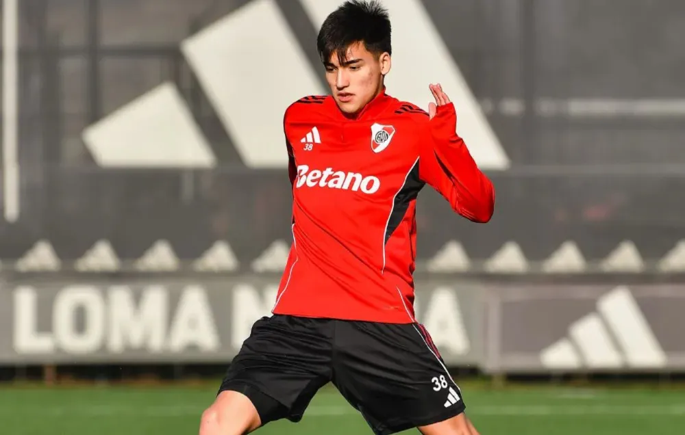 Ian Subiabre renovó su contrato con River hasta diciembre de 2028