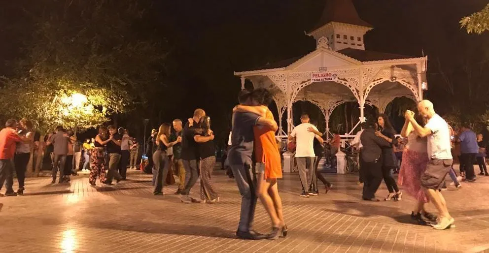 milonga en la plaza