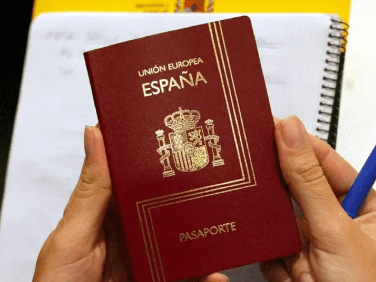 Pasaporte España